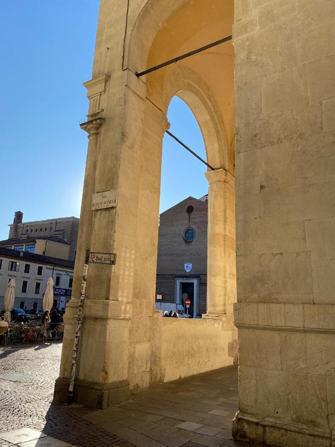 Catoo Dimora Di Design Park In Palazzo Nobiliare Al Duomo Apartment Padova Bagian luar foto