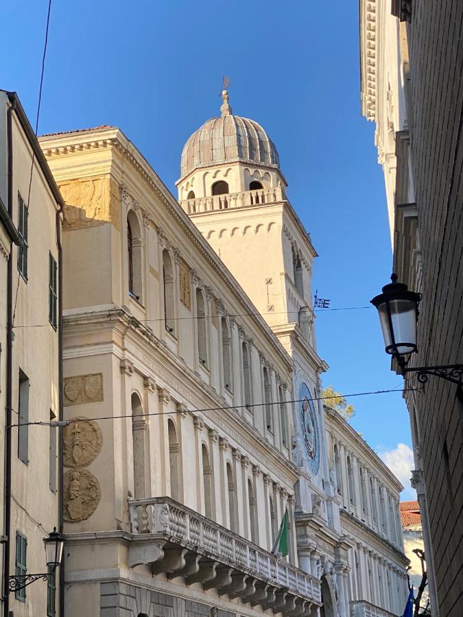 Catoo Dimora Di Design Park In Palazzo Nobiliare Al Duomo Apartment Padova Bagian luar foto