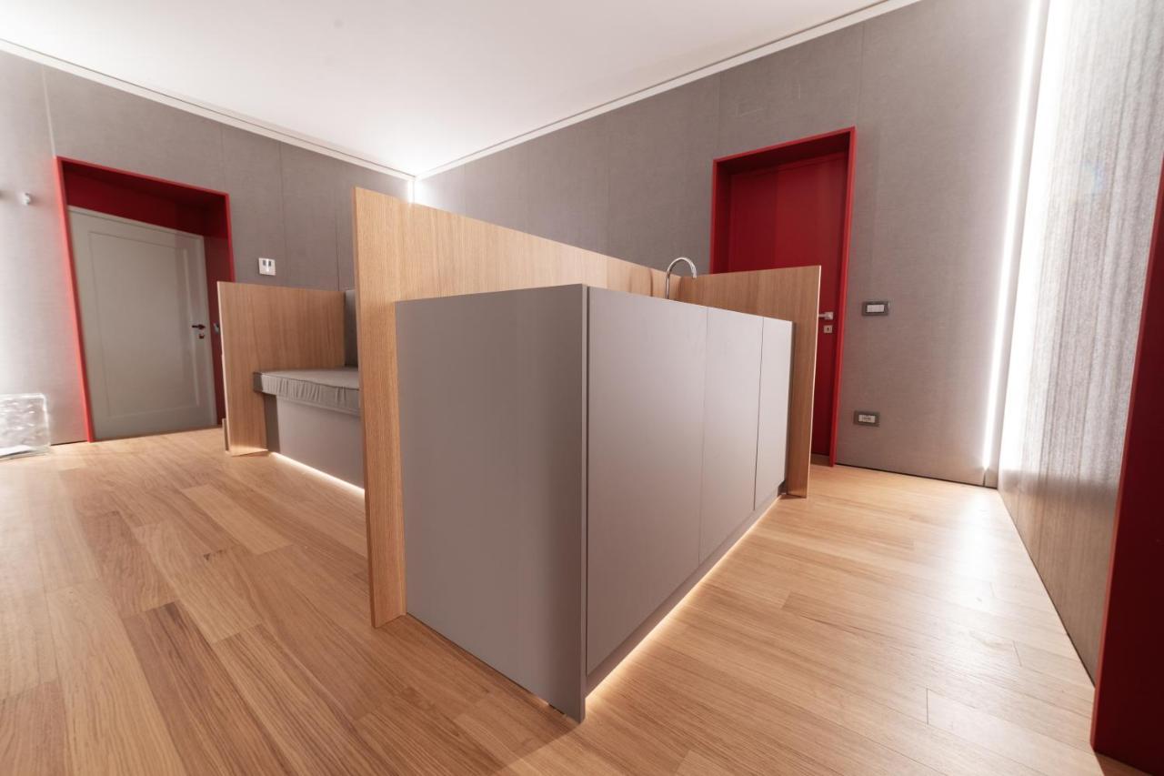 Catoo Dimora Di Design Park In Palazzo Nobiliare Al Duomo Apartment Padova Bagian luar foto